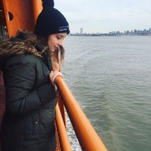 Meet your Posher, Addie